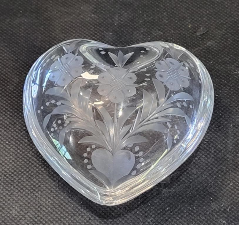 VTG Etched Art Glass Heart Trinket Box - Signed