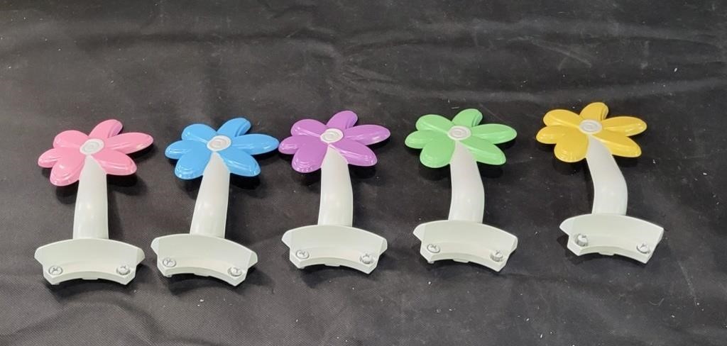 Daisy Flower Ceiling Fan Blade Holders