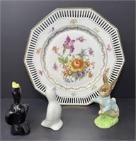 Pie Birds, Peter Rabbit Figurine, Plate