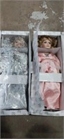 2 porcelain dolls in box heritage collection