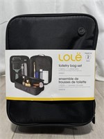 Lolë Toiletry Bag Set