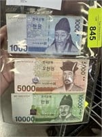 LOT OF 3 KOREAN CURRENCY NOTES