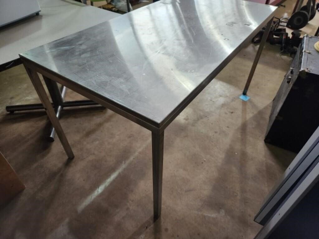Stainless steel table 30x55x24