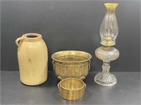 Pottery & Brass Décor