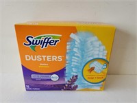 18 Swiffer Dusters