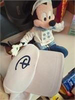 Vintage chef Mickey & Disney hat