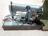 Sewmor Sewing Machine with Case
