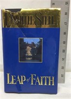 D2) DANIELLE STEELE " LEAP OF FAITH"