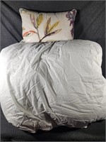 Comforter with Accent Pillow