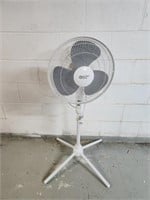 Comfort Zone Ocillating Fan