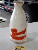 1 Quart City Creamery Milk Bottle Elwood, IN
