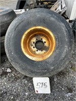 16.5L-161SL Tire On 8 Bolt Rim