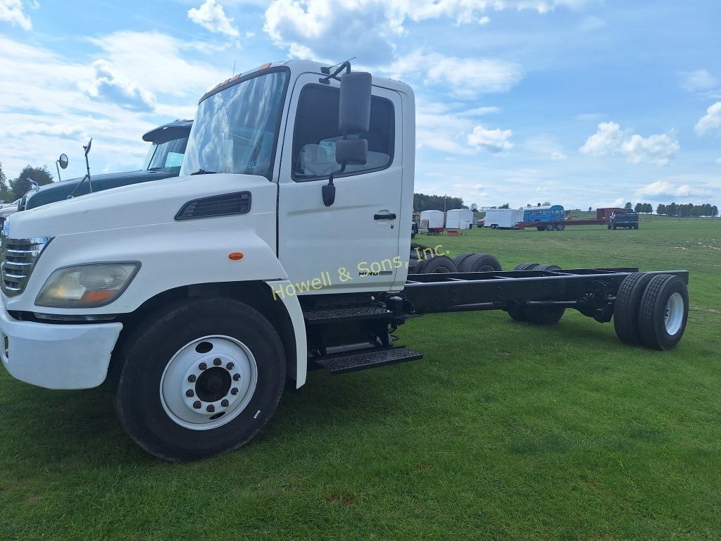 '08 Hino 268 Diesel Cab & Chassie, AT, AC, PW,