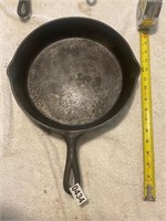 Cast Iron Skillet with Heat Ring 9