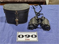 Dienstglas WW2 German 6 x 30 Binoculars with case