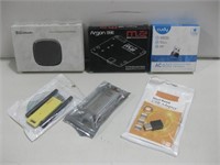 Card Reader & Assorted USB Items Untested