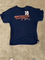 Denver Broncos Peyton Manning T-shirt size