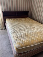 Complete Full Size Bed