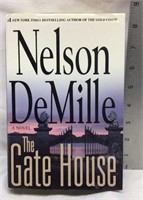 NELSON DEMILLE "THE GATE HOUSE"