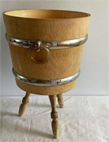 E2) Planter plastic with wood legs 14” high x 9”