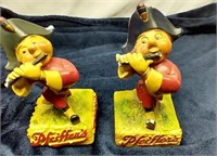 F10) Antique Pfeiffer's Beer Chalkware Figures,