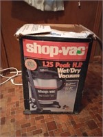 Shop vac 1.25 peak up wet/dry. Not tested at time