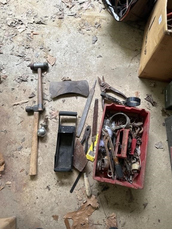 Group of tools and tray