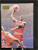 Michael Jordan Basketball Card Skybox Premium #16