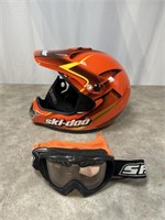 Ski Doo helmet with goggle and original box size