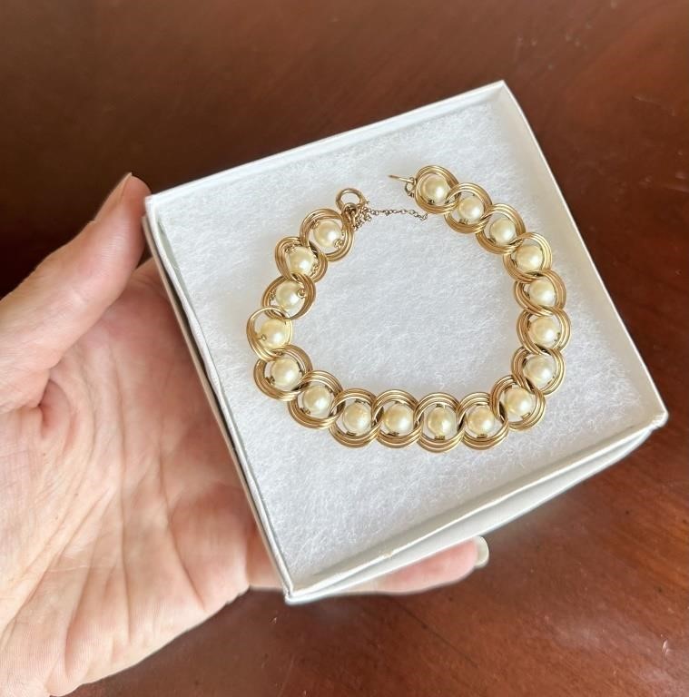 14K Gold & Pearl Bracelet