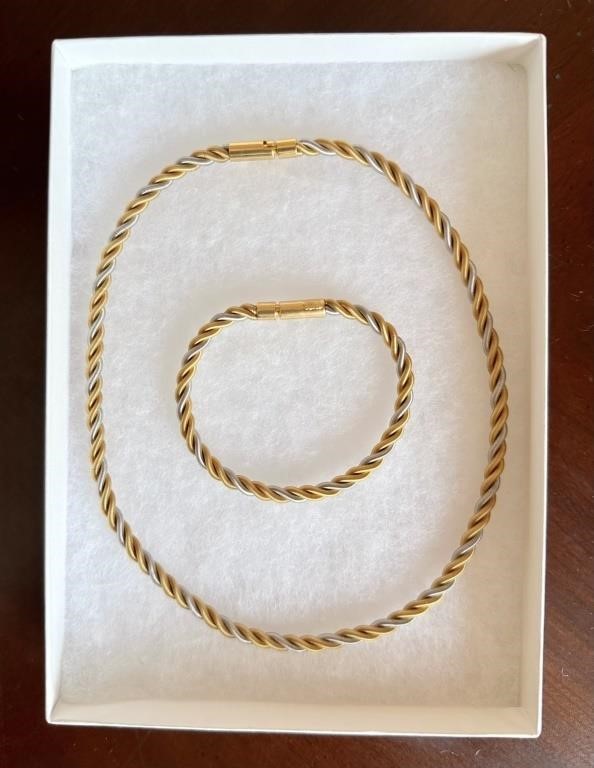 $$ 14K Gold Two Tone Necklace & Bracelet 32Grams
