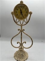 Quartz metal clock