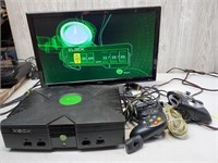 Xbox Console Bundle - Controllers/Cords/Remote