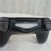 PlayStation 4 Wireless Controller