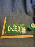 1979 IA D-280 Green License Plate