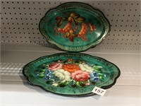 TWO OVAL BRIGHT FLORAL DESIGN TRAYS