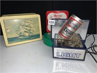 TINS AND RETRO PLUG IN BUDWEISER LIGHT DECORATION