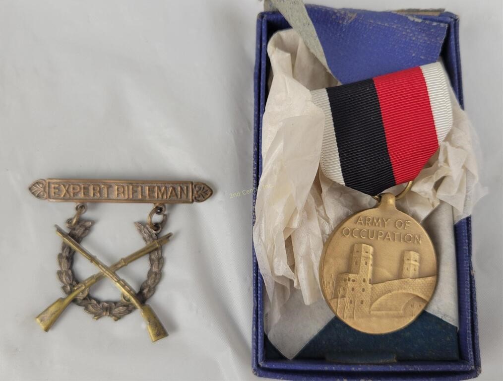 Military Medals: Expert Rifleman/ Occupation