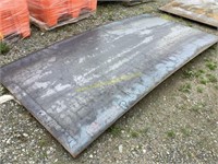 E1. (2) 1/4" THICK 5' X 10'  SHEETS OF STEEL