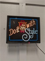 Plastic Do It Old Style w/ Style Beer Sign Works