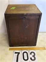 old wood cabinet with dividers 14x12x18 in