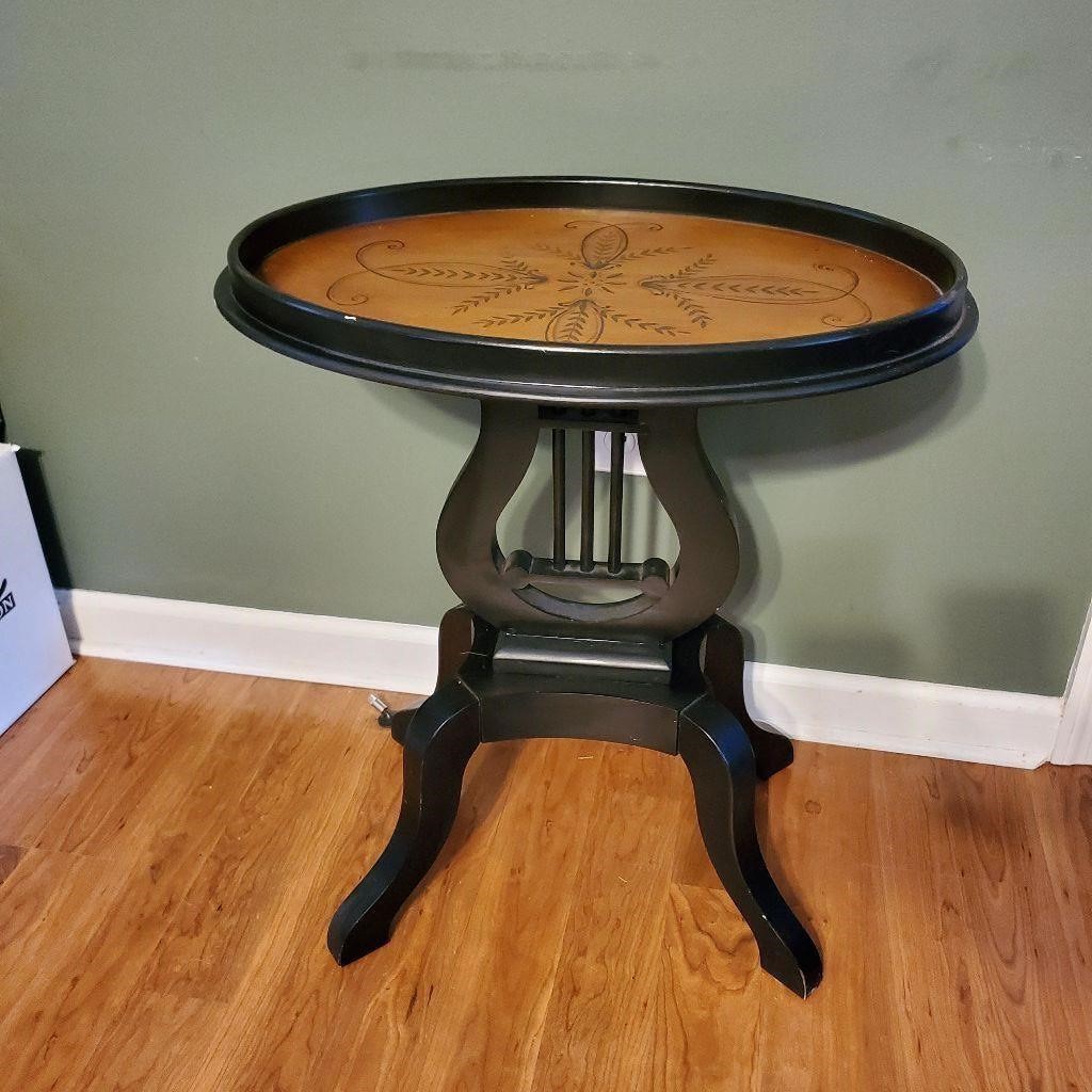 Specialty Furniture Auction