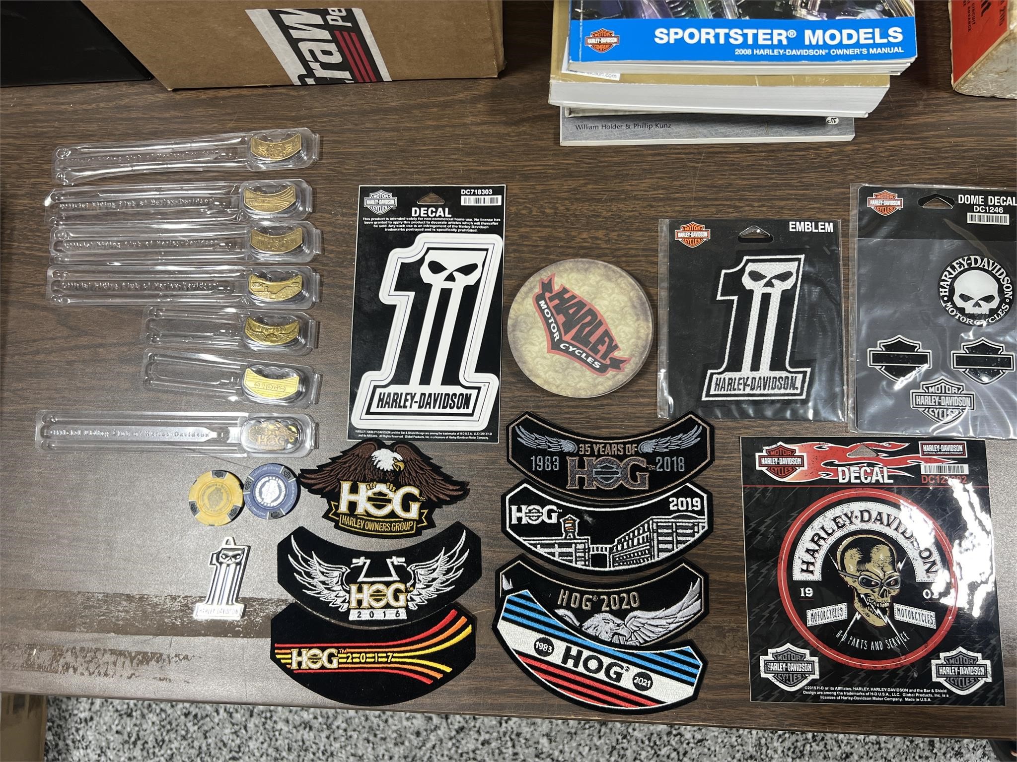 Assorted HARLEY DAVIDSON Decals Patches & Buttons