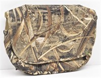 Realtree Tanglefree Shoulder Field Bag
