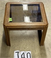 End table 23”X26”X20”