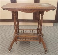 Antique Accent Rolling Table