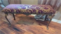 ANTIQUE CAST IRON BENCH IN VERY NICE SHAPE