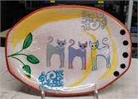 8.5" REDWARE POTTERY CAT PLATE - SIGNED