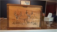 WHITE TAIL DEER WOOD CRATE