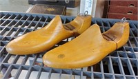 VINTAGE WOODEN HINGED SHOE FORMS